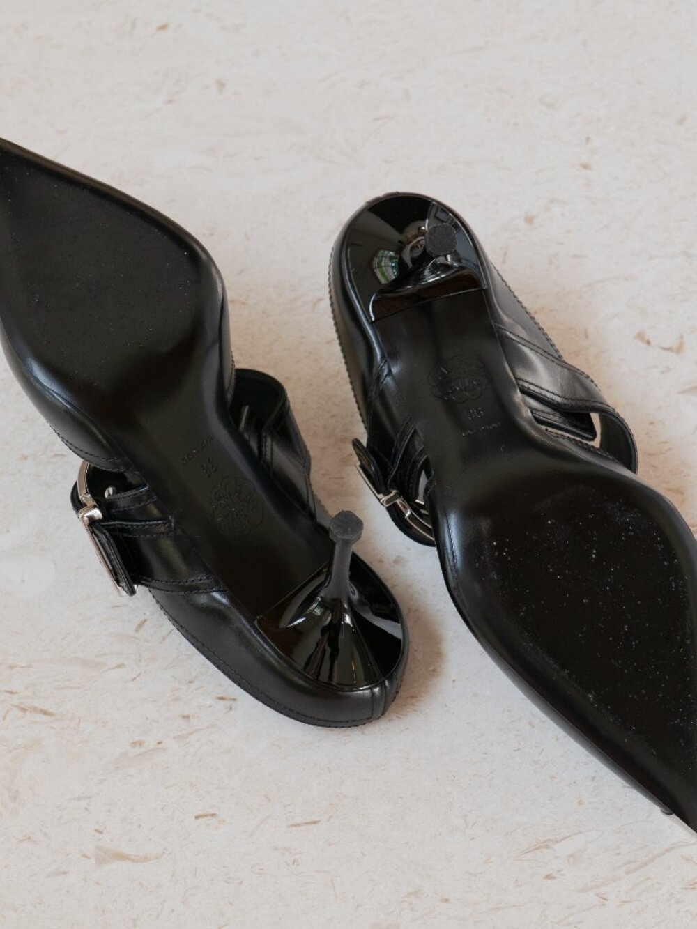 NWOB Alexander McQueen Punk Buckle Leather Mules EU 36 - Picture 7 of 7